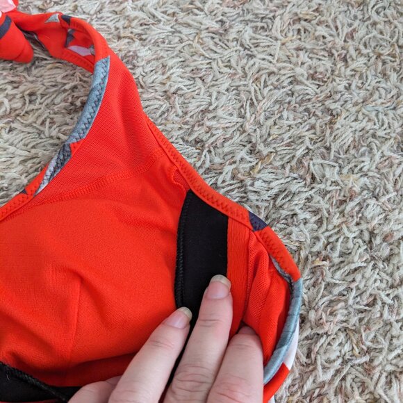 Athleta NWT Halter 1pc Floral Swimsuite Sz XS - Picture 8 of 8